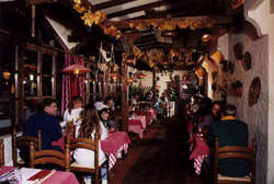 Sinas Pub